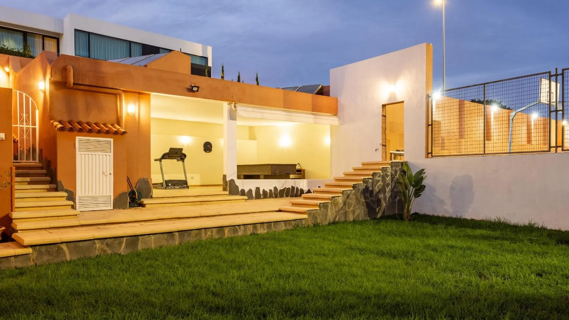 One & Only Sports And Relax Villa Heated Pool By Eden Rentals Tabaiba Espanha
